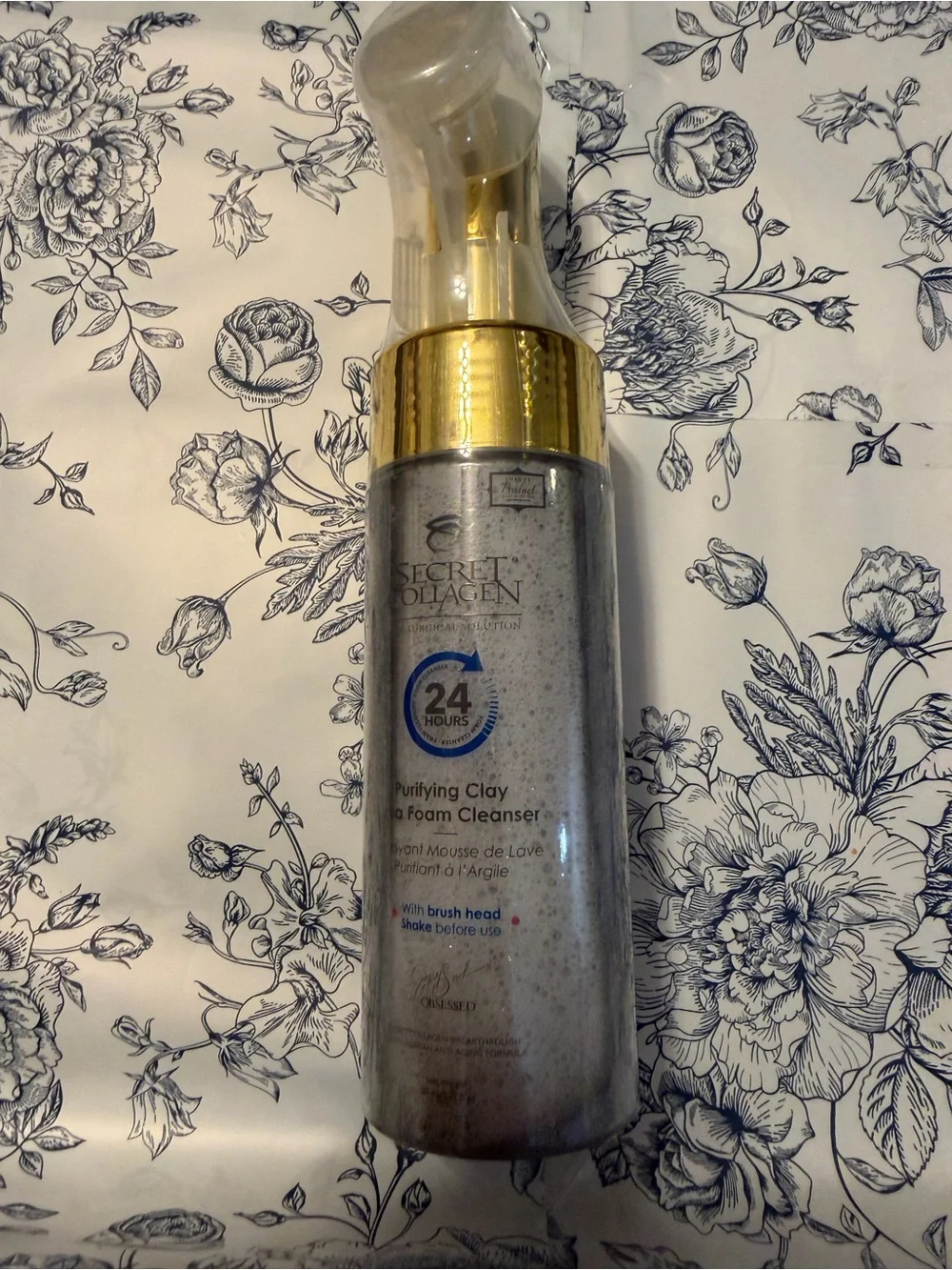 Purifying Clay Lava Foam Cleanser